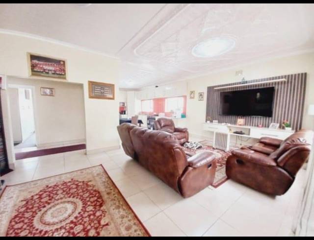 3 BEDROOM HOUSE FOR SALE IN FISHERS HILL